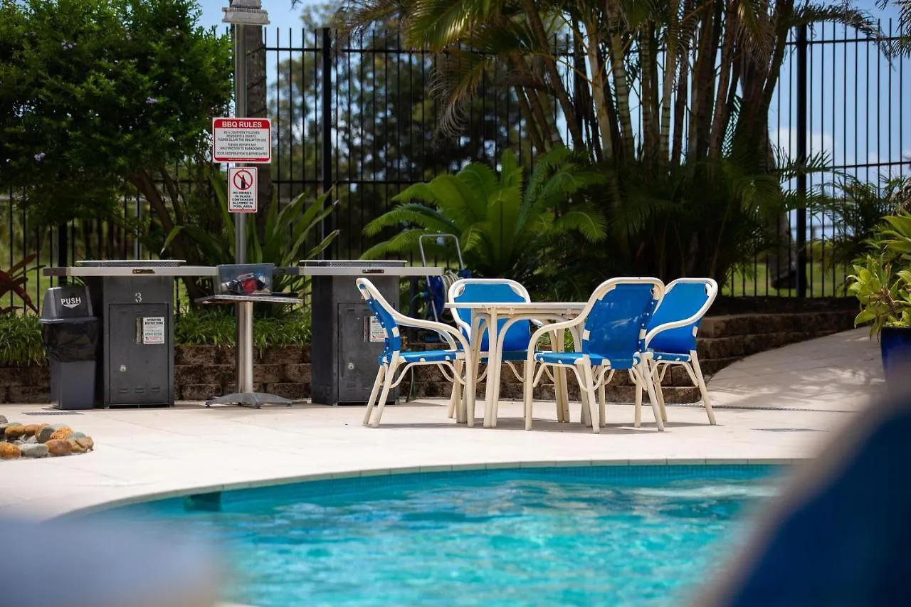 Ocean Breeze At Palm Beach Gold Coast 0*,