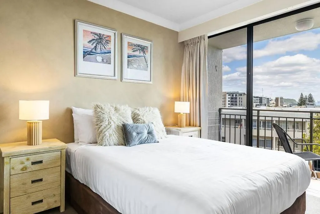 Ocean Breeze At Palm Beach Gold Coast 0*,  Australië